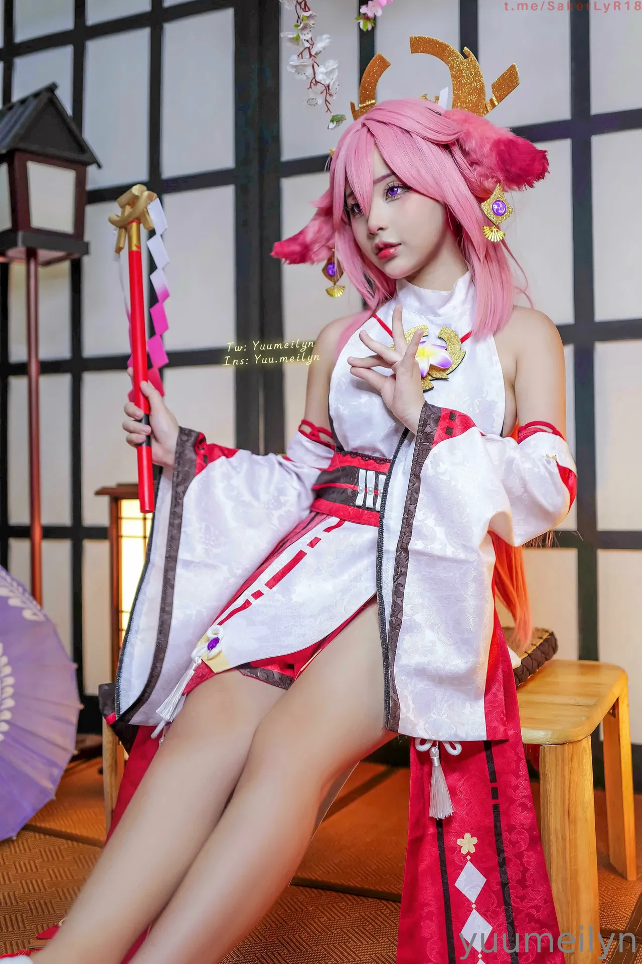 Meiilyn - Yae Miko-erohere2.webp